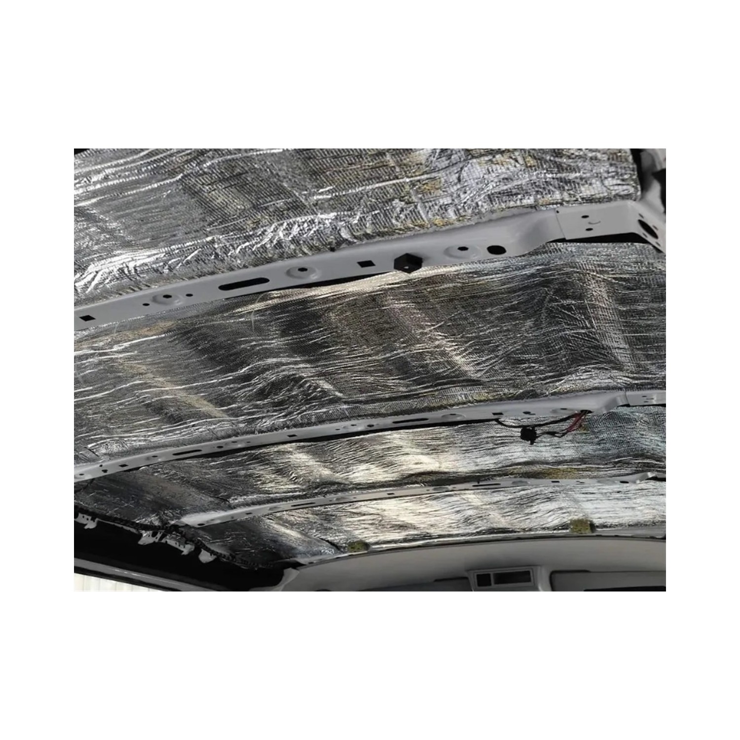 Yeshills Ses Yalıtım Şiltesi Folyolu 9 mm Kendinden Yapışkanlı 120x100 Cm Görsel 5